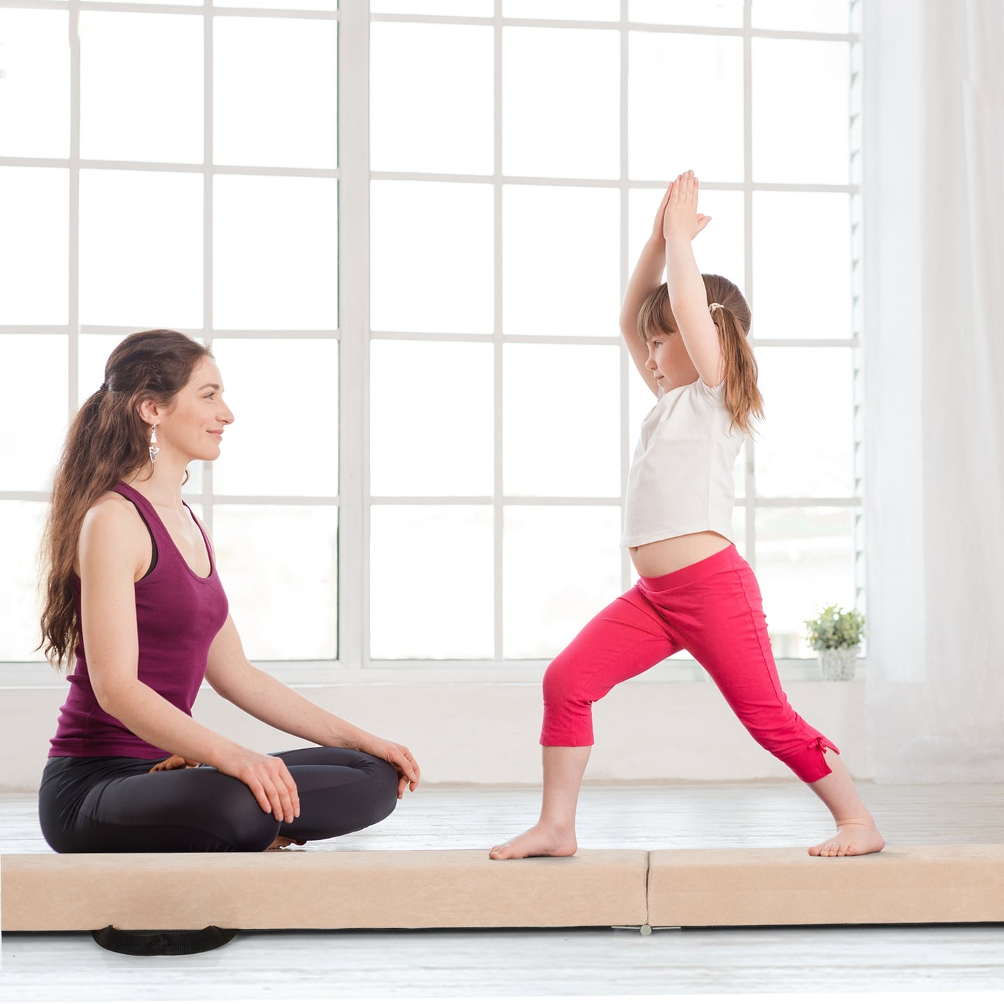 7 Feet Folding Portable Floor Balance Beam with Handles for Gymnasts-Brown Kids Crystal