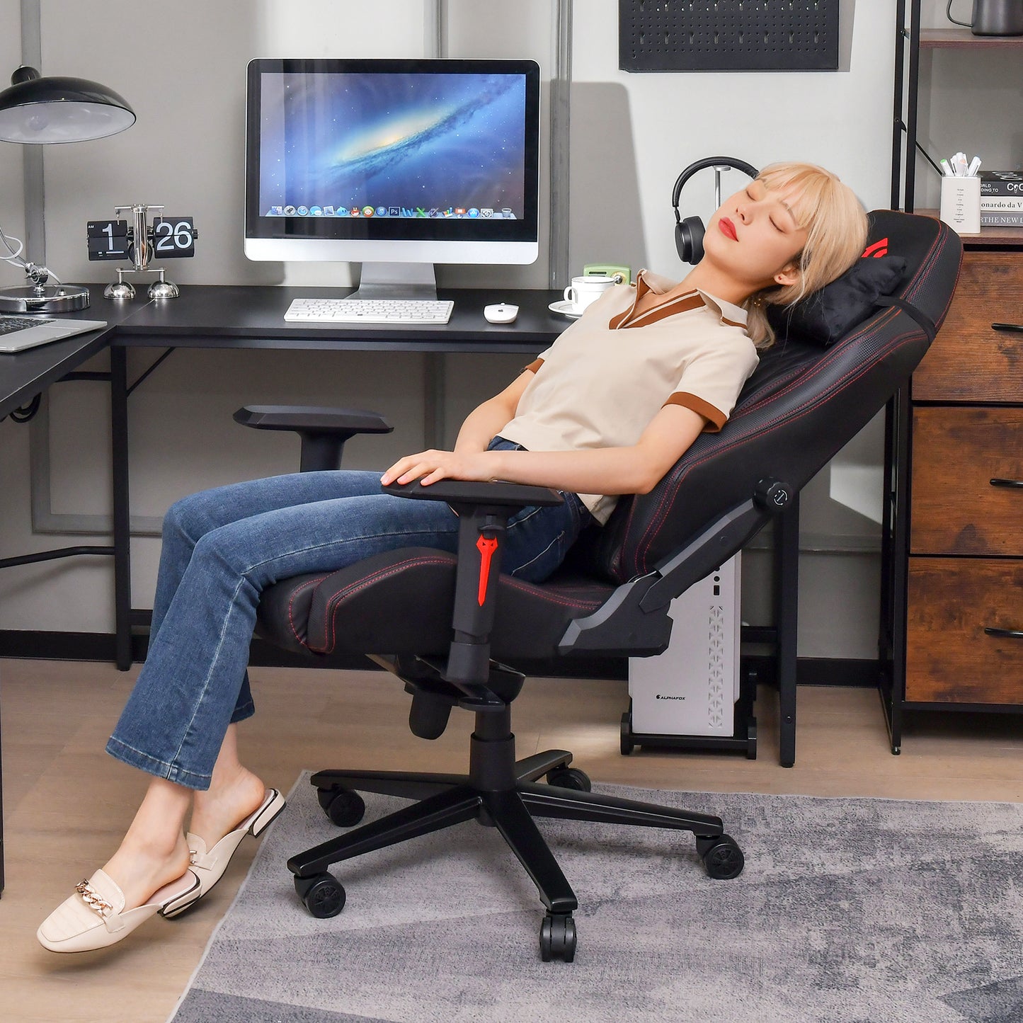 Adjustable Gaming Chair with Gas Lift 4D Armrest and Lumbar Support-Black Kids Crystal