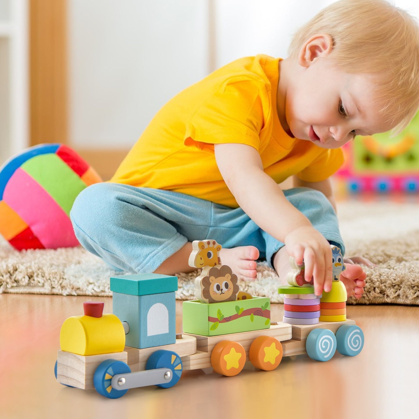 Wooden Stackable Educational Train Set with Colorful Animal Toys and Retractable Locomotive Kids Crystal