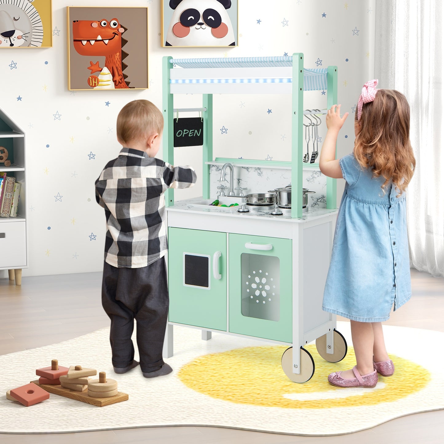 Double-sided Pretend Play Kitchen with Remote Control and LED Light Bars-Green Kids Crystal