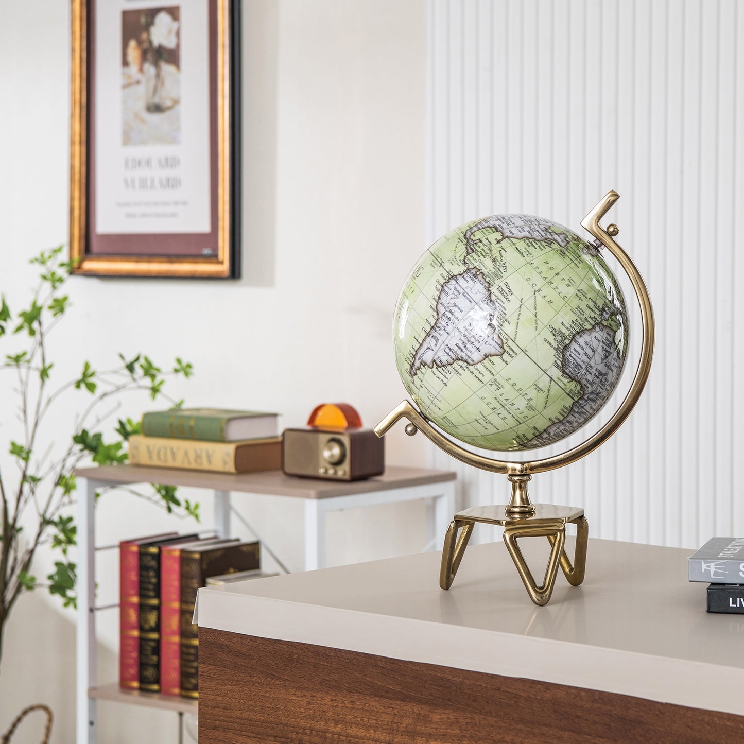 Educational Geographic 5/8/10 Inch World Globe with Triangle Metal Stand-10 inches Kids Crystal
