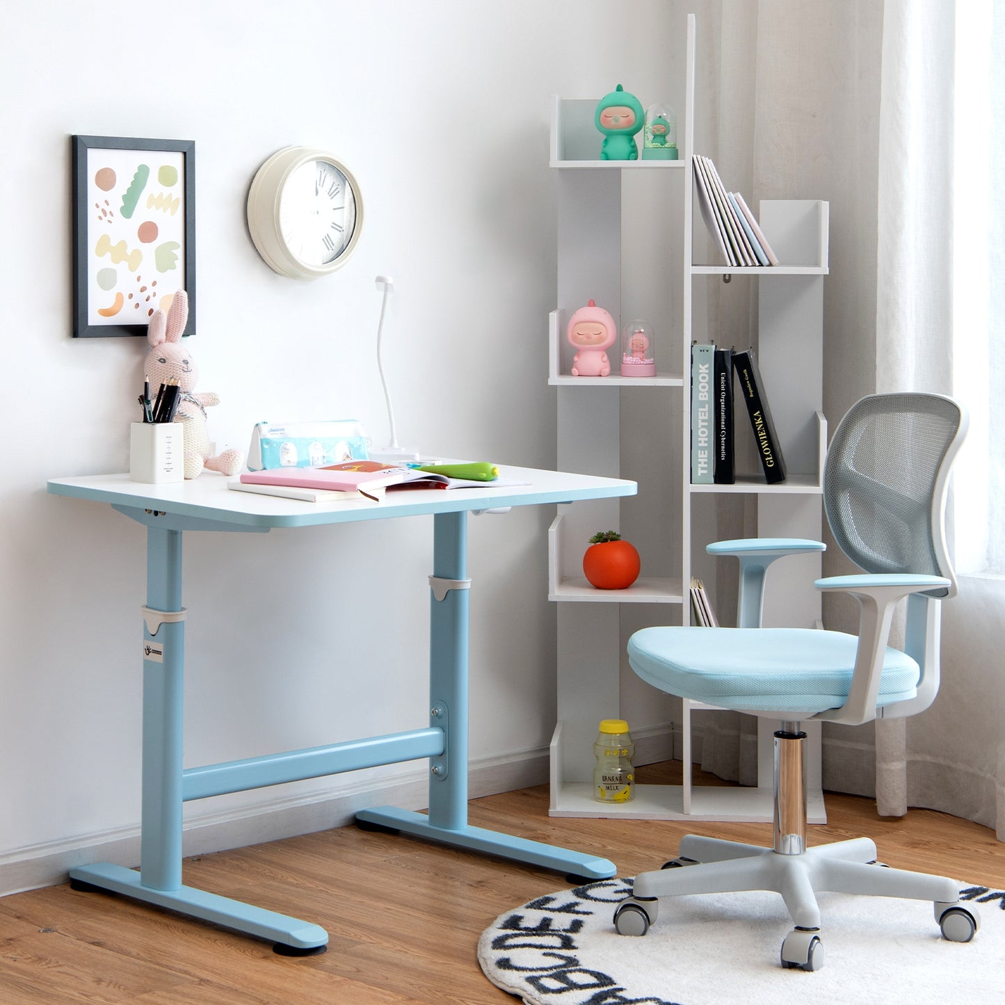 32 x 24 Inch Height Adjustable Desk with Hand Crank Adjusting for Kids-Blue Kids Crystal