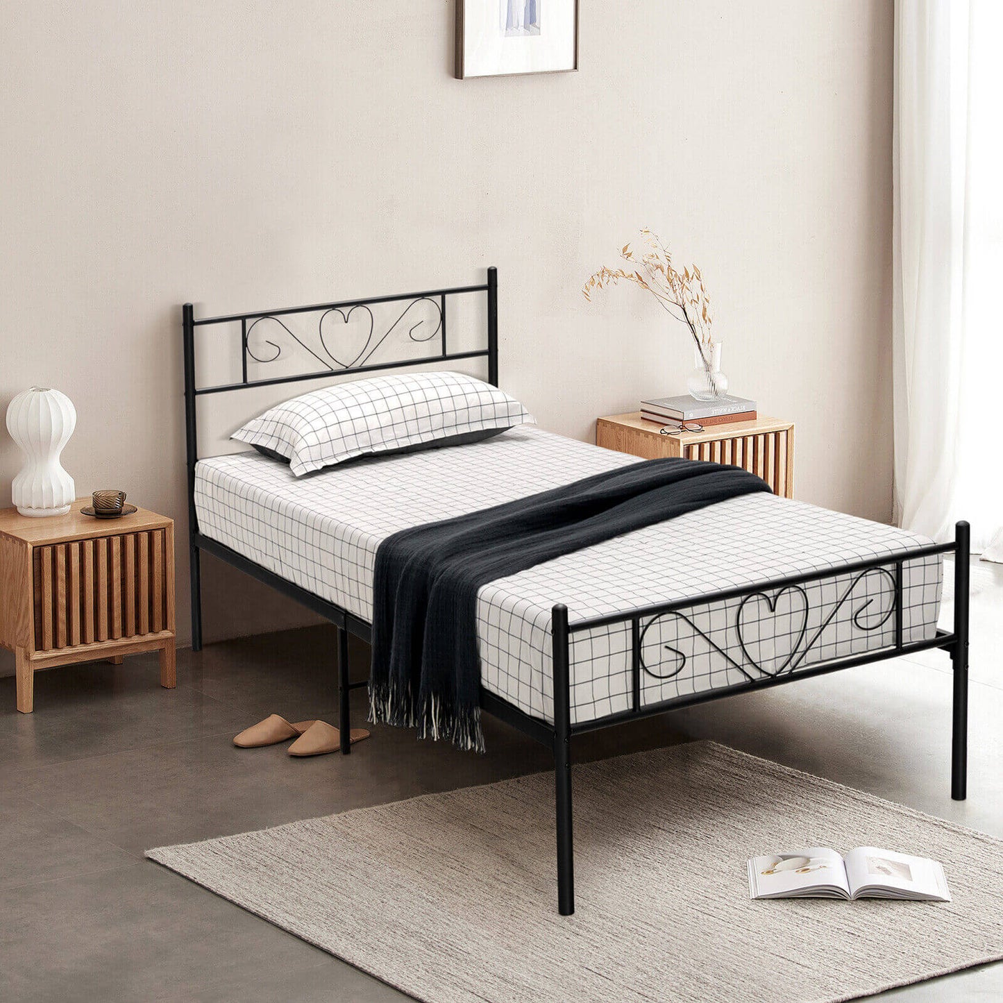 Twin XL Metal Bed Frame with Heart-shaped Headboard-Black Kids Crystal